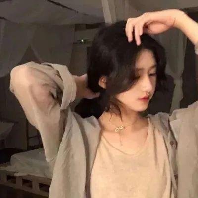 新乌龙女校2 海报