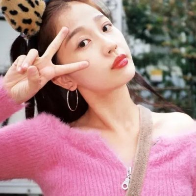 女孩的成长图腾 海报